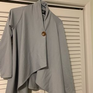 SOLD Women’s blue sweater size small